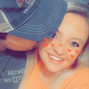 Meet your Posher, Chelsey